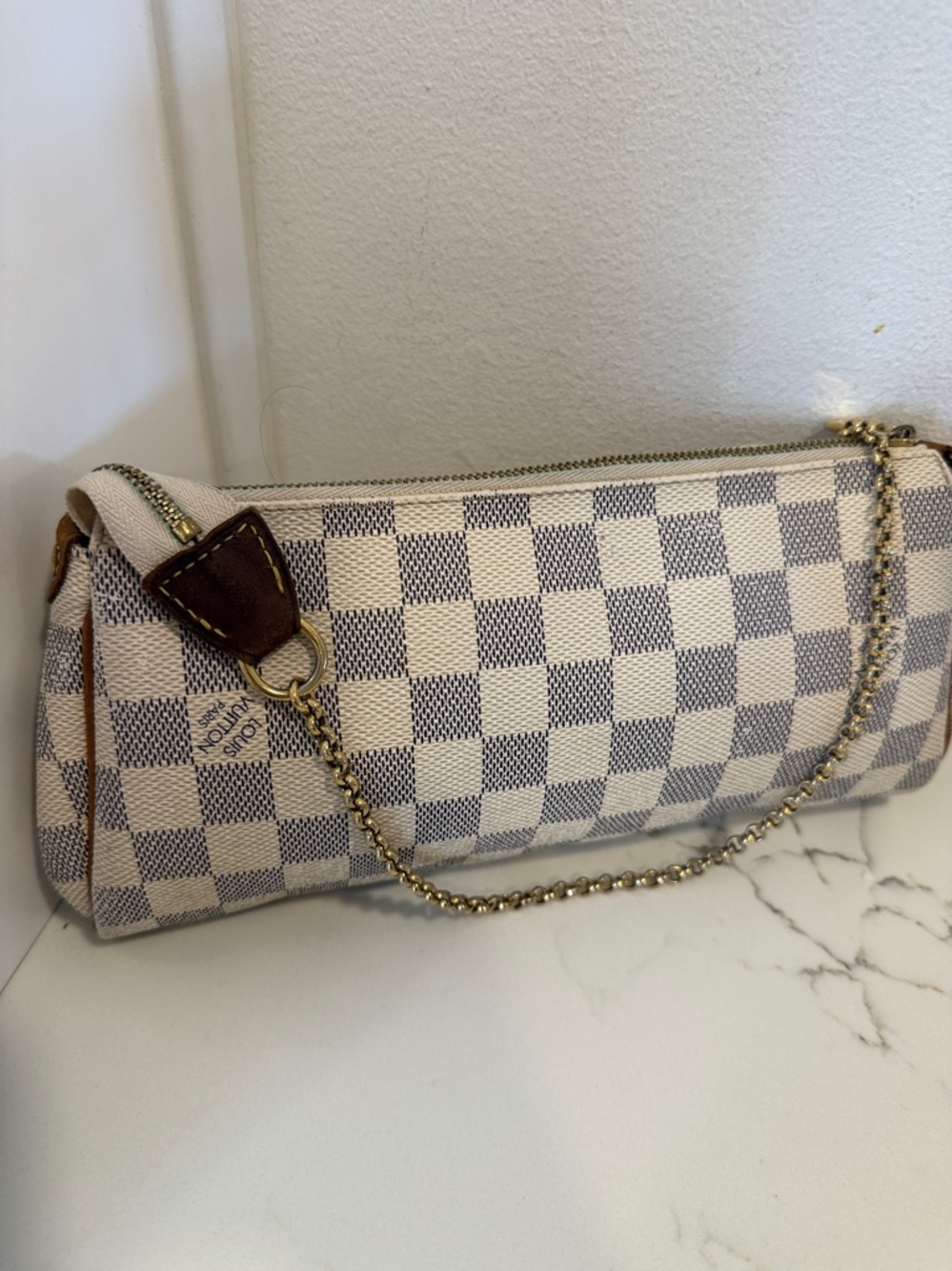 Louis Vuitton Eva Damier Azur Canvas Pouchette - Picture 2 of 6